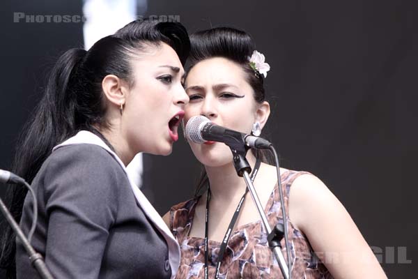 KITTY, DAISY AND LEWIS - 2009-08-29 - SAINT CLOUD - Domaine National - Scene de la Cascade - 